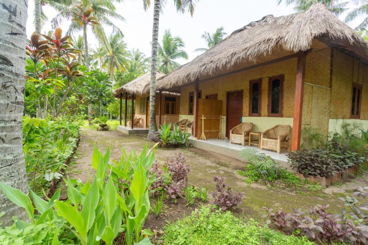 Spot On 1879 Lendang Homestay Mangsit Buitenkant foto