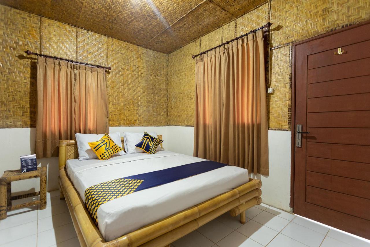 Spot On 1879 Lendang Homestay Mangsit Buitenkant foto