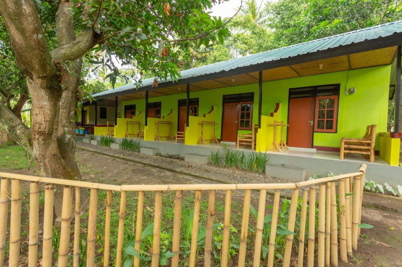 Spot On 1879 Lendang Homestay Mangsit Buitenkant foto
